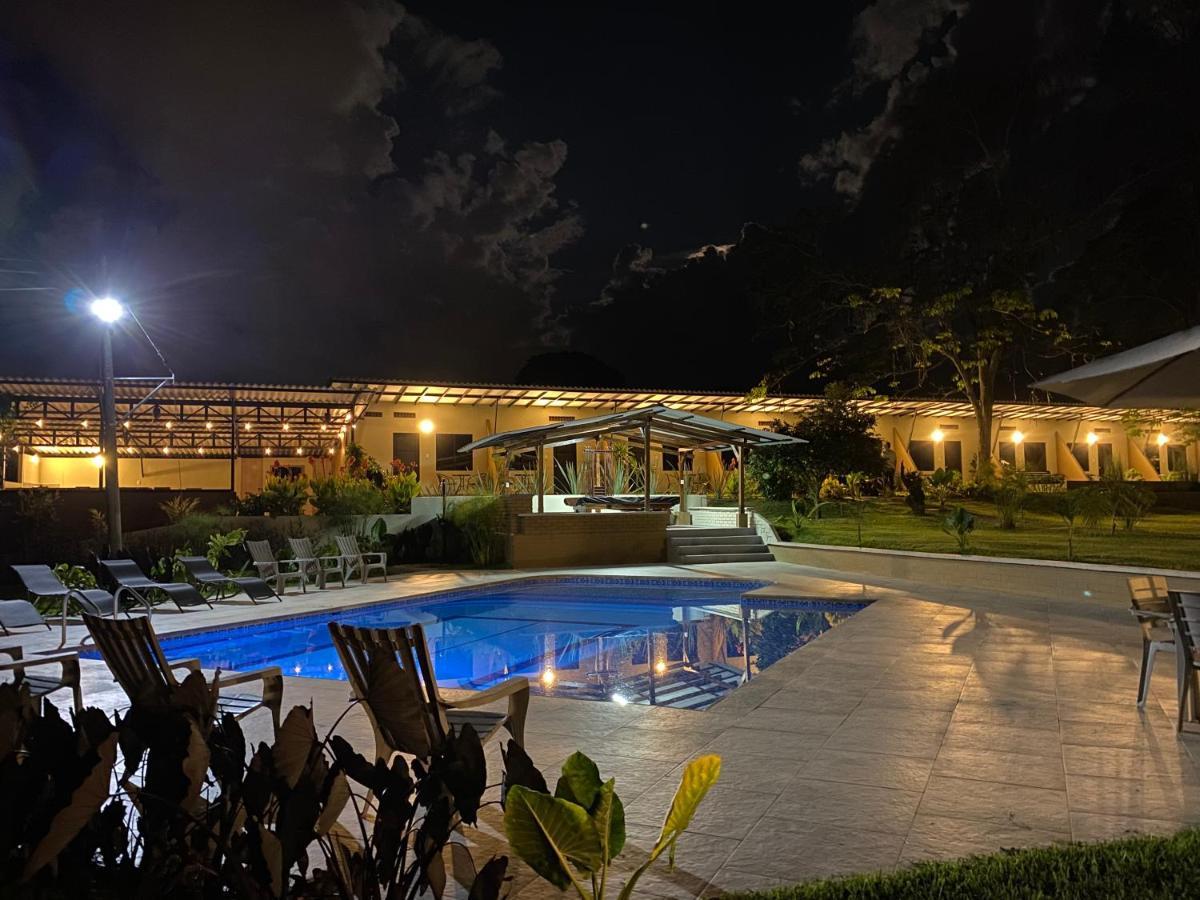 Baum Hotel Armenia  Luaran gambar
